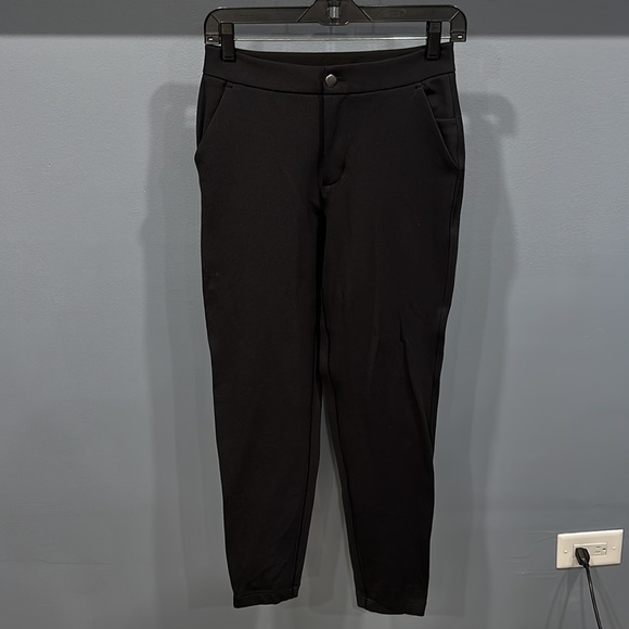 LULULEMON •  City Trek Trouser II *28" in Black • 4 - Picture 5 of 10